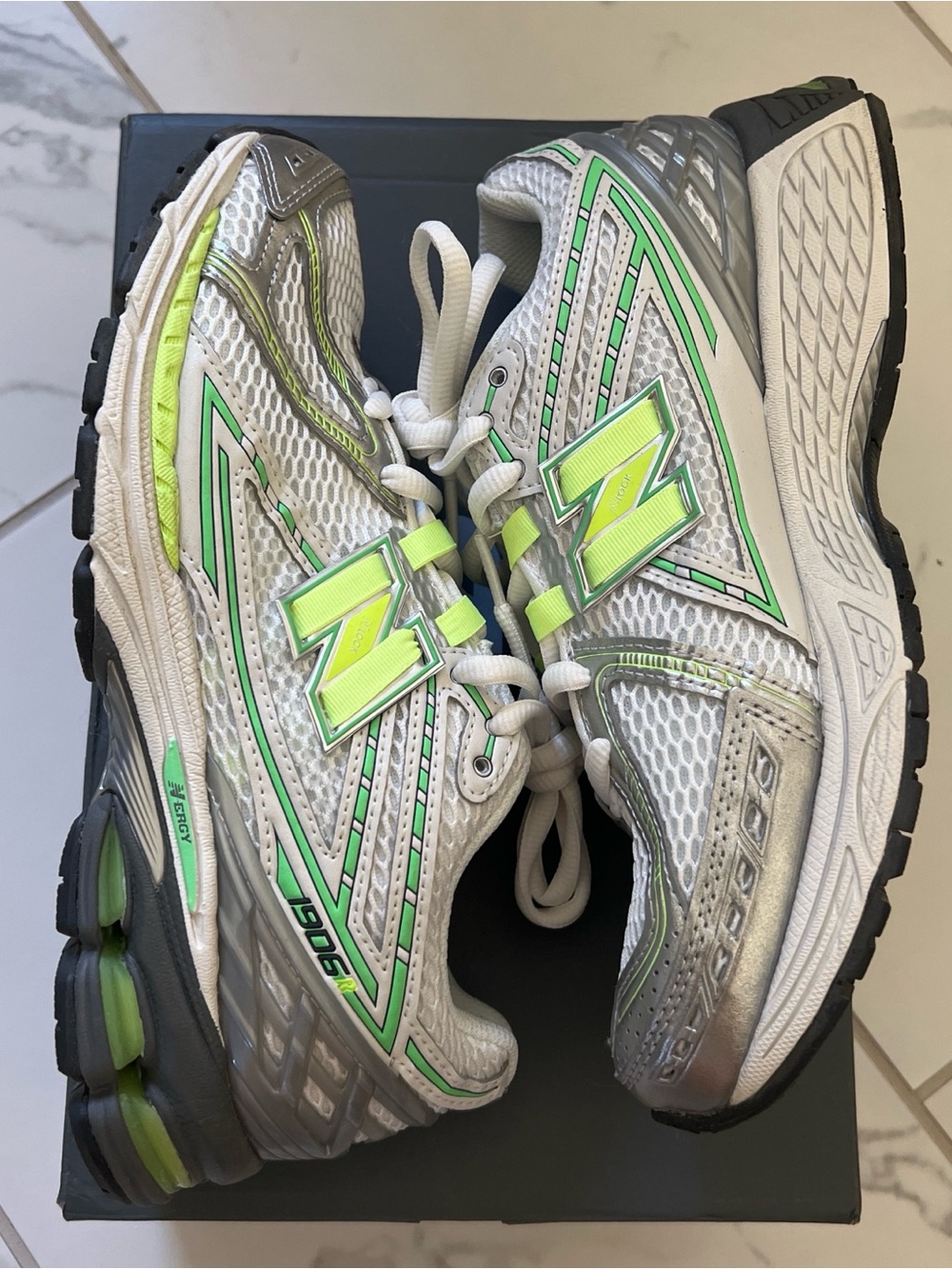 New Balance 1906r Neon Green & White Sneakers sz 10